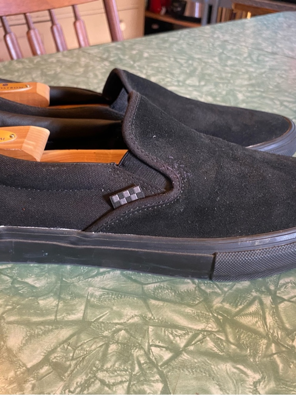 Nice All Black Suede Men’s Size 13 Vans Slip-On Low Top w/Pop Cush Sneakers
